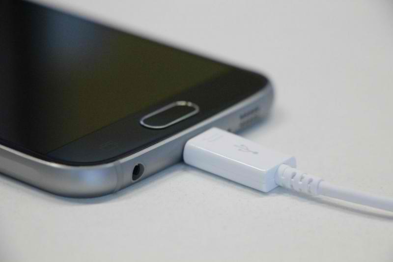 يمكنك إفساد بطارية الجوال بدون قصد .. تعرف على مفسدات البطارية وتجنبها