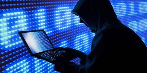 7 حيل لحماية البيانات والحسابات من الإختراق والقرصنة