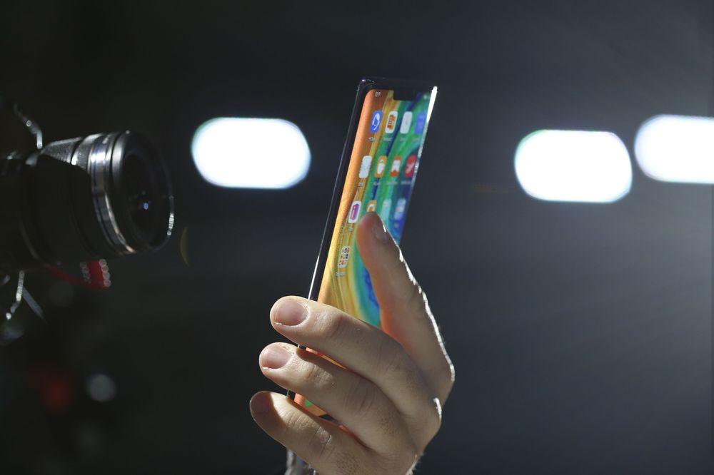 ارتفاع مبيعات جوالات هواوي بنسبة 26% رغم الحظر الأمريكي