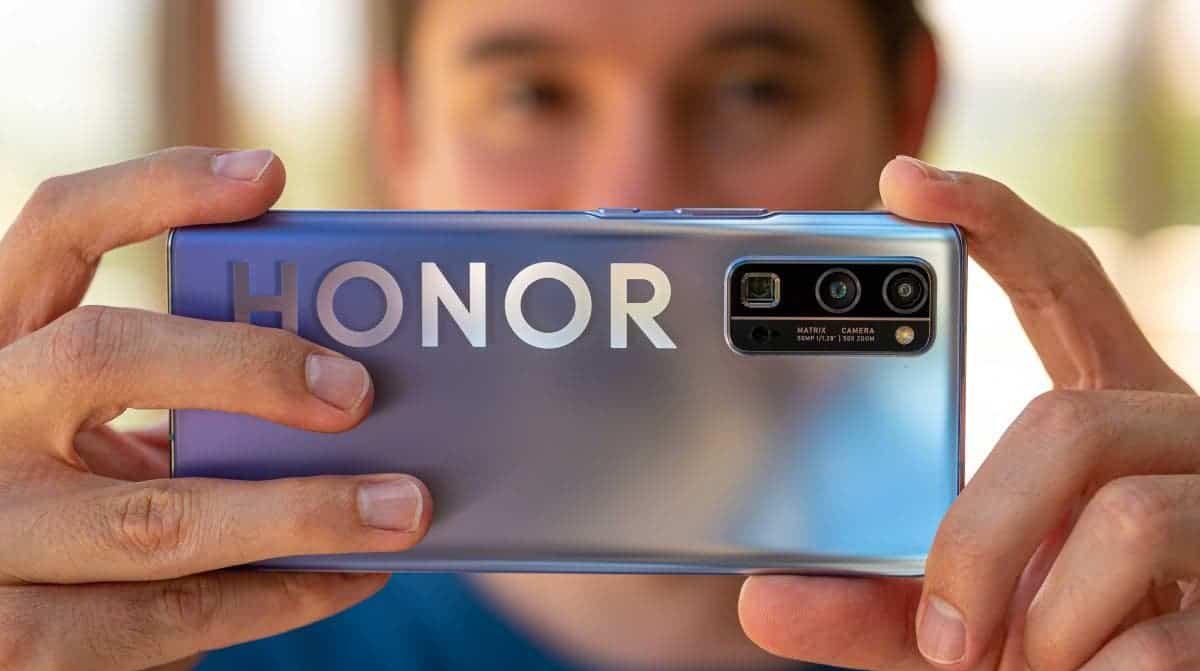 هاتف HONOR V40 ينطلق قريباً بتقنية الشحن السريع بقدرة 66W