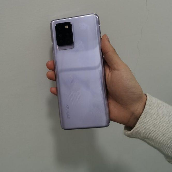 أول الصور الحية لهاتف Infinix Note 10 Pro بكاميرة رباعية