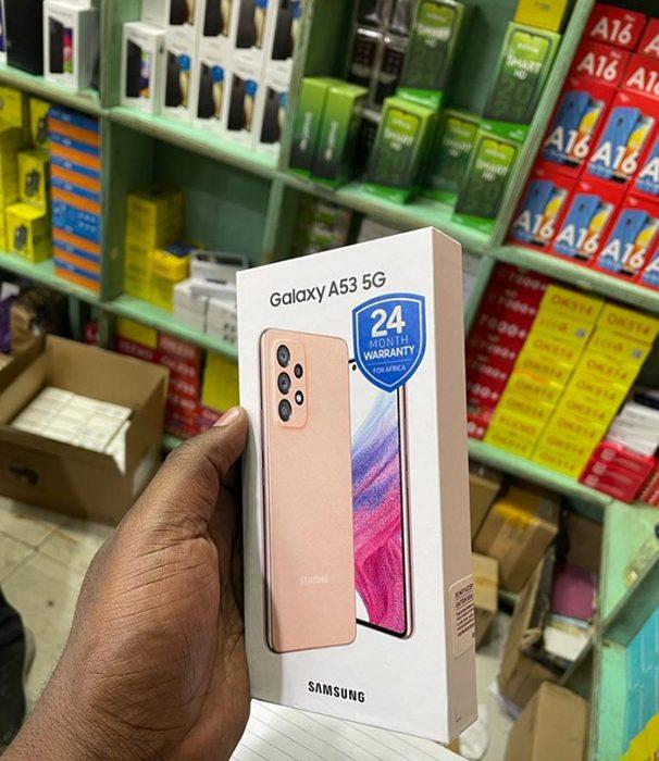 هاتف Galaxy A53 ينطلق في الأسواق قبل الإعلان الرسمي بسعر 400 دولار