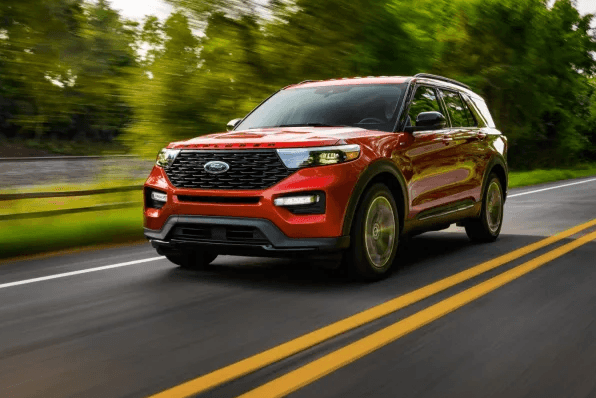 Ford ستبيع بعض سيارات Explorer بدون ضوابط مناخية بالمقاعد الخلفية بسبب نقص الشرائح