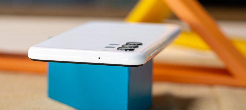 رصد هاتف Galaxy F13 في Geekbench بمعالج Exynos 850