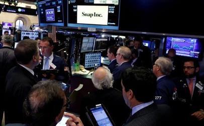 سناب شات تخطط لإبطاء التوظيف