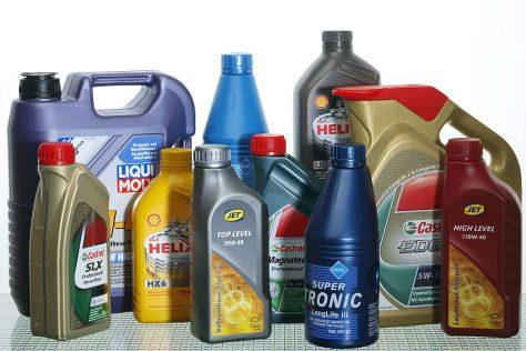 معلومات ونصائح حول زيت محرك السيارة وكيف تعرف الزيت المناسب لسيارتك