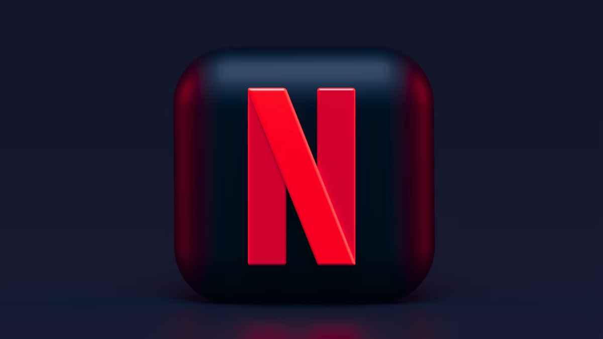 نتفلكس Netflix تعلن عن خطتها الأرخص للاشتراك مع إعلانات