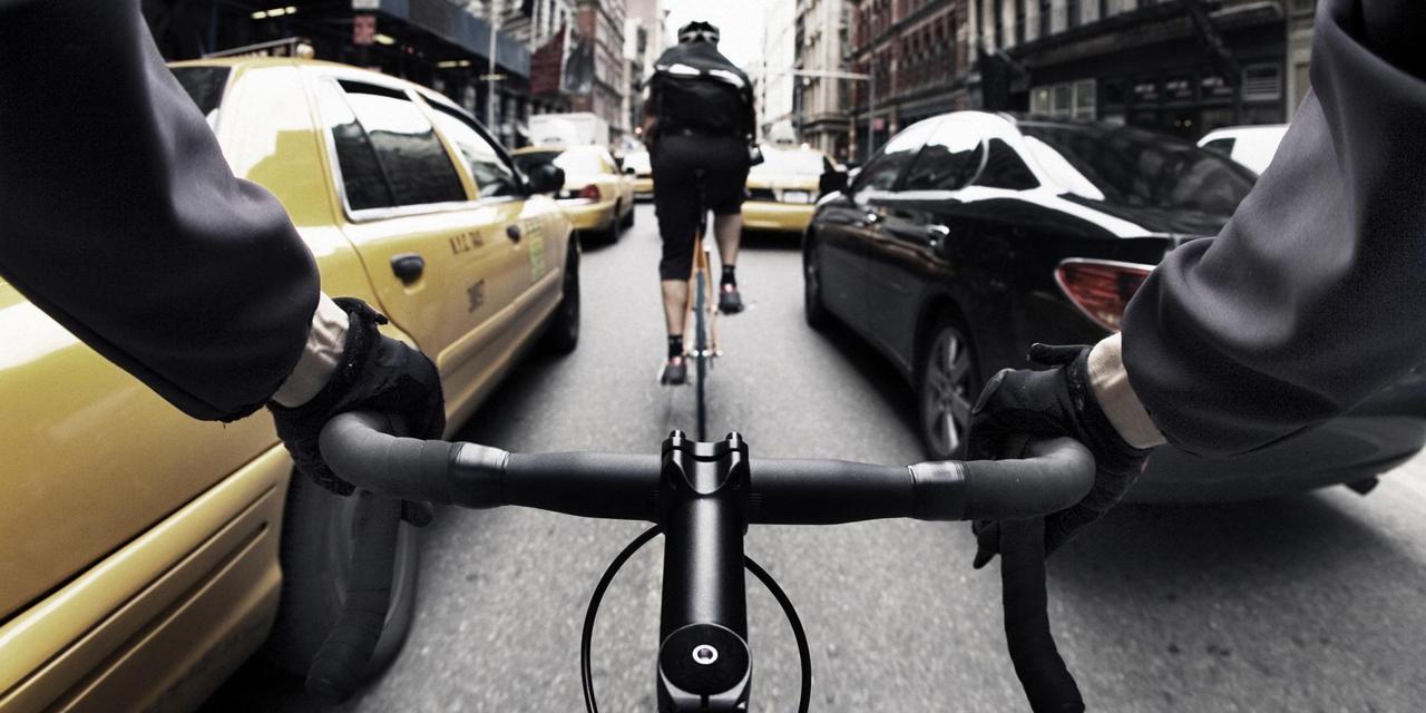 أوبر تطلق خدمة التنقل بالدراجات مقابل سعر اقتصادي