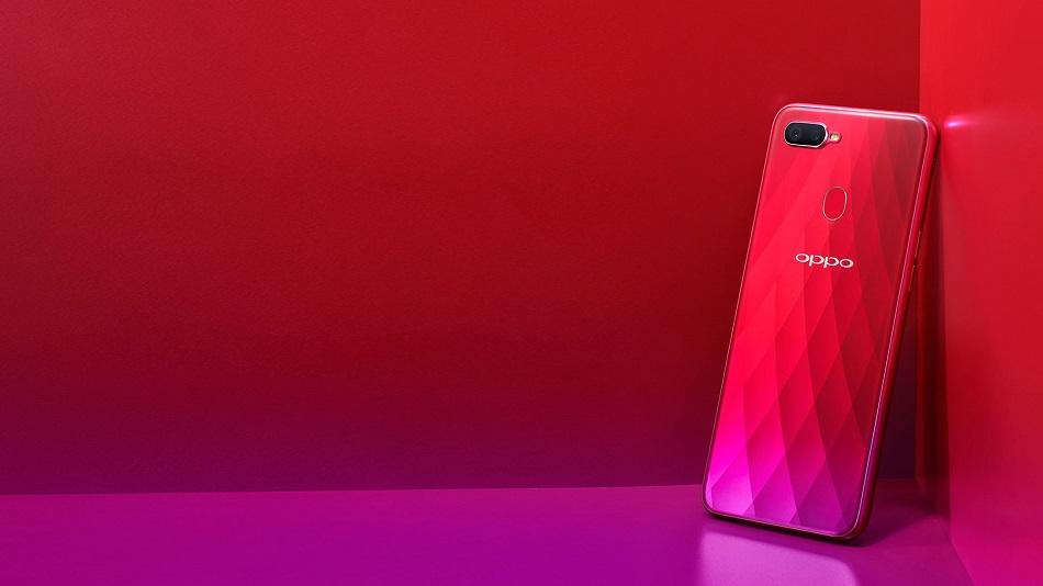 أوبو تكشف عن جوالها Oppo F9 Pro مع كاميرا 25 ميجابيكسل ومستشعر بصمات الأصابع
