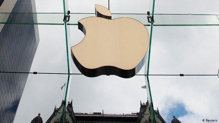 مرة أخرى! آبل تخسر معركة قانونية أخرى ضد شركة Swatch لصناعة الساعات