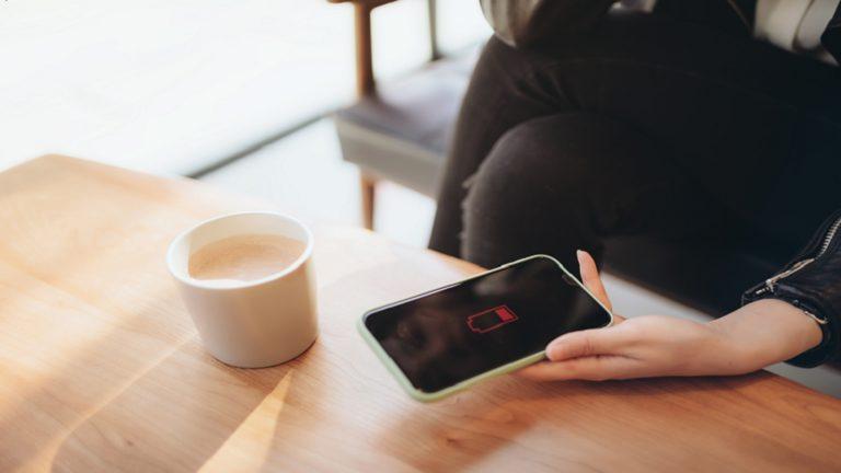 خلل في أندرويد قد يتسبب في قصف عمر البطارية