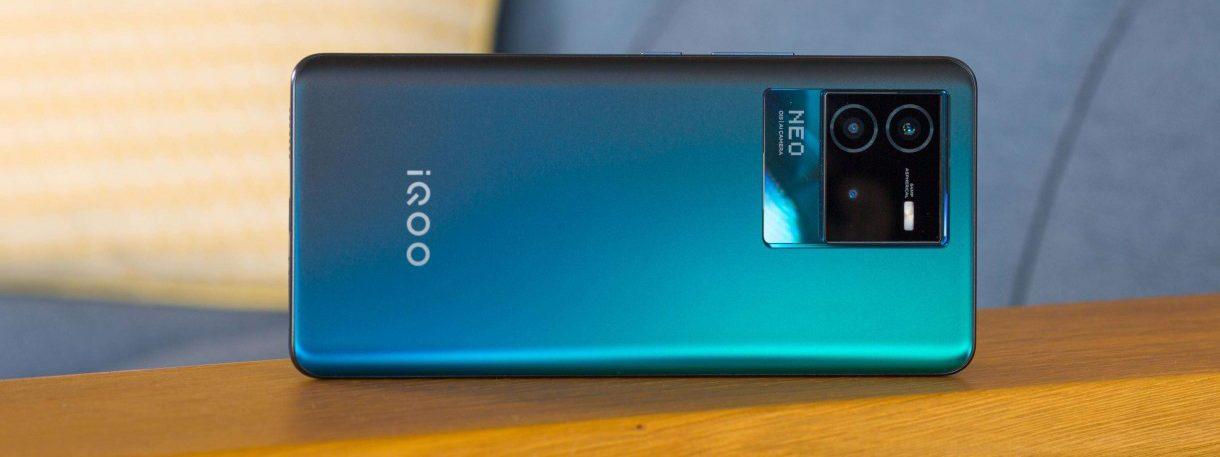 رصد هاتف iQOO Neo 7 في قاعدة بيانات Geekbench بمعالج Dimensity 9000 Plus