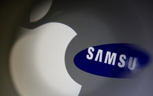 apple samsung logo lawsuit reuters 1481083410218 - مدونة التقنية العربية