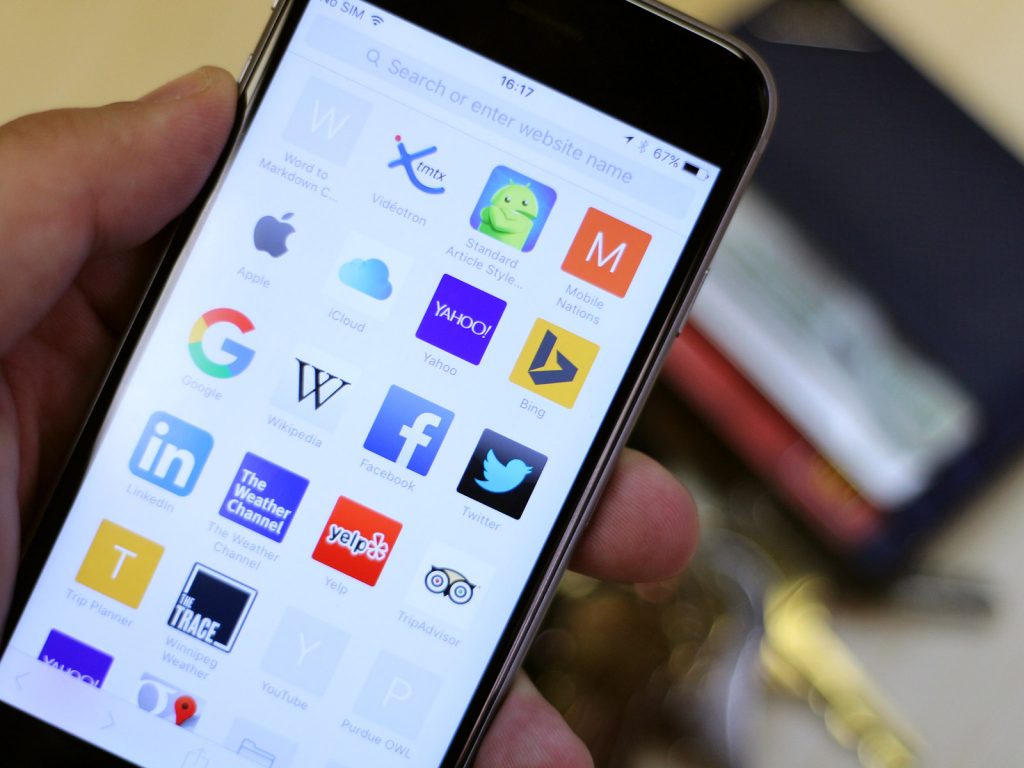 آبل تعلن عن تحديث لـ متصفح سفاري يعالج المشاكل الأمنية التي سببتها معالجات إنتل 3 متصفح سفاري