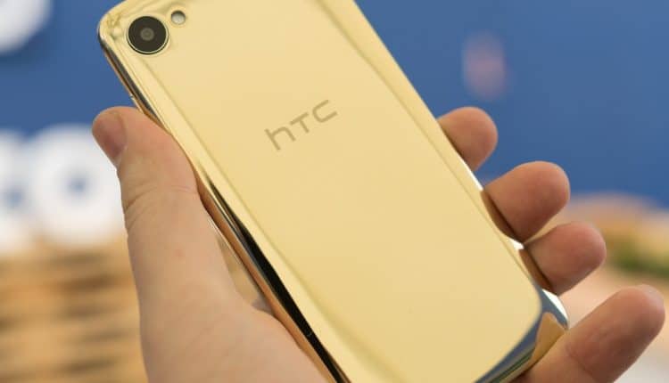 HTC Desire 12 Royal Gold - مدونة التقنية العربية