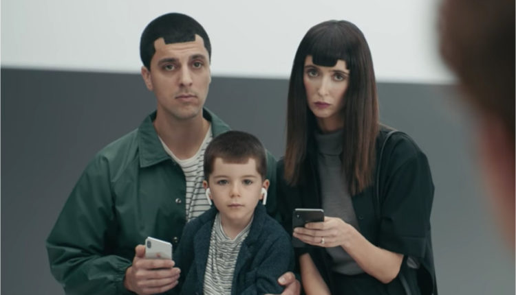 Samsung mocks iPhone X notch storage and multitasking in fresh batch of Ingenius ads - مدونة التقنية العربية