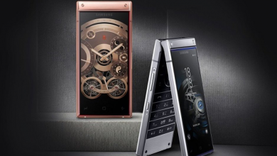 Samsung unveils its high end W2019 Android clamshell 940x610 - مدونة التقنية العربية