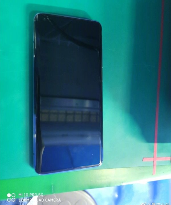 Xiaomi Mi 10 display - مدونة التقنية العربية