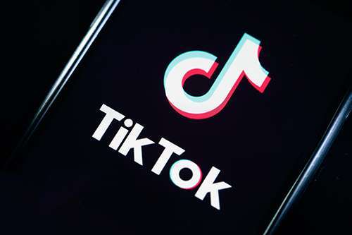 تطبيق تيك توك يبيع خوارزمية توصيات الذكاء الاصطناعي لشركات أخرى - مدونة التقنية العربية
