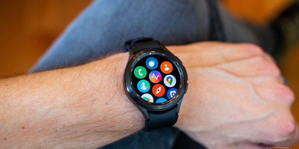 لن يتم طرح مساعد جوجل على Galaxy Watch 4