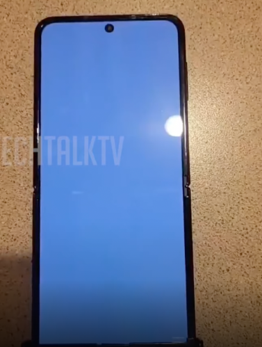 Samsung Galaxy Z Flip 4 1 - مدونة التقنية العربية