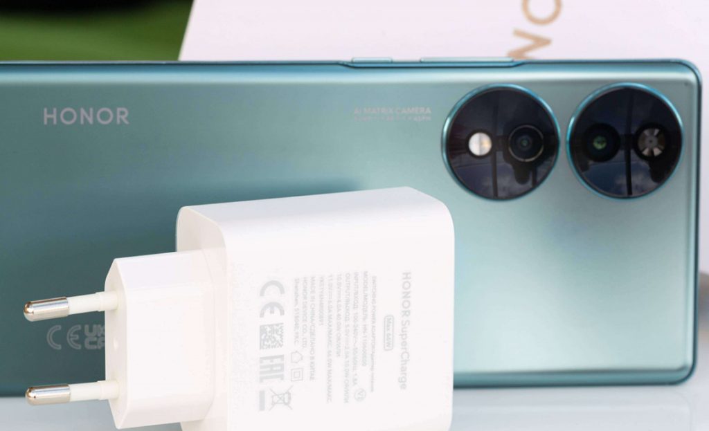 هاتف Honor 80 Pro Plus ينطلق قريباً بمستشعر 200 ميجا بيكسل