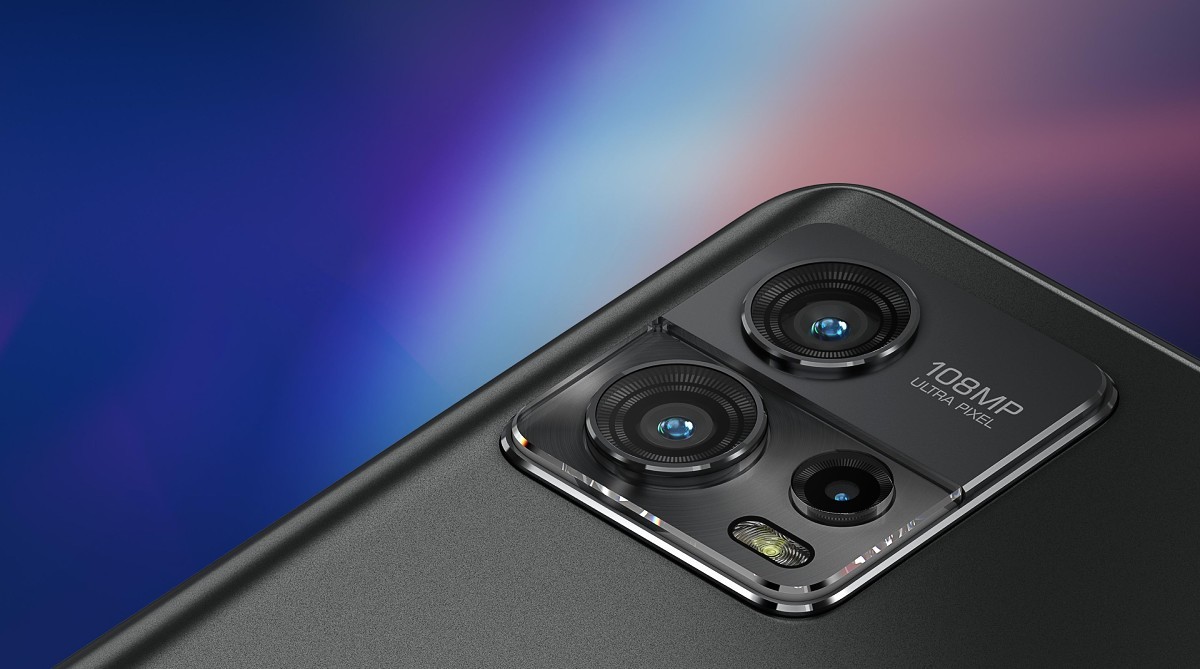 Motorola Moto G72 camera - موتورولا تعلن رسمياً عن هاتف Moto G72 برقاقة Helio G99