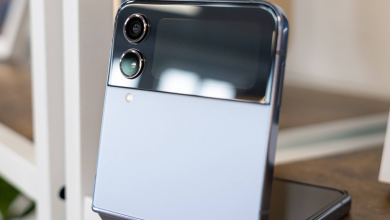 سامسونج تدعم هاتف Galaxy Z Flip5 القادم بشاشة أكبر في الغطاء الخارجي