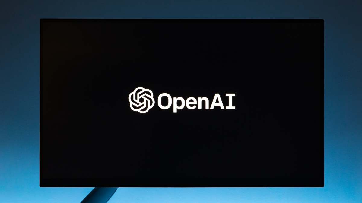 openai logo black white - مدونة التقنية العربية