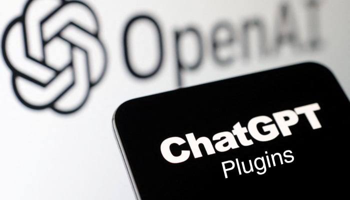 OpenAI يقوم بطرح مكونات ChatGPT الإضافية وتصفح الويب التجريبي لأعضاء Plus