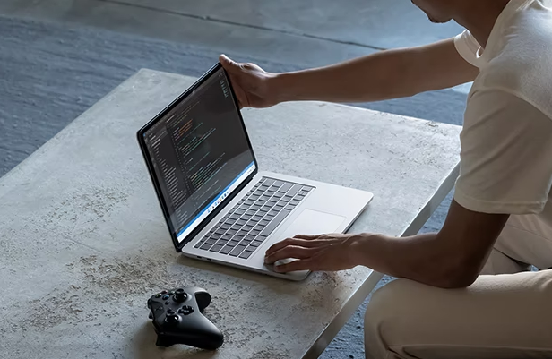 Surface-Laptop-Studio-2png